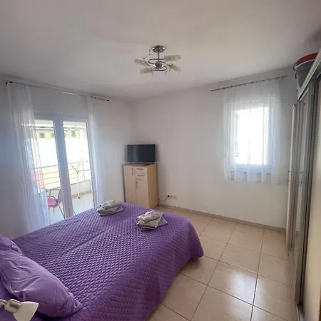 Luxury 3 Bedroom With Sea View Baska Voda